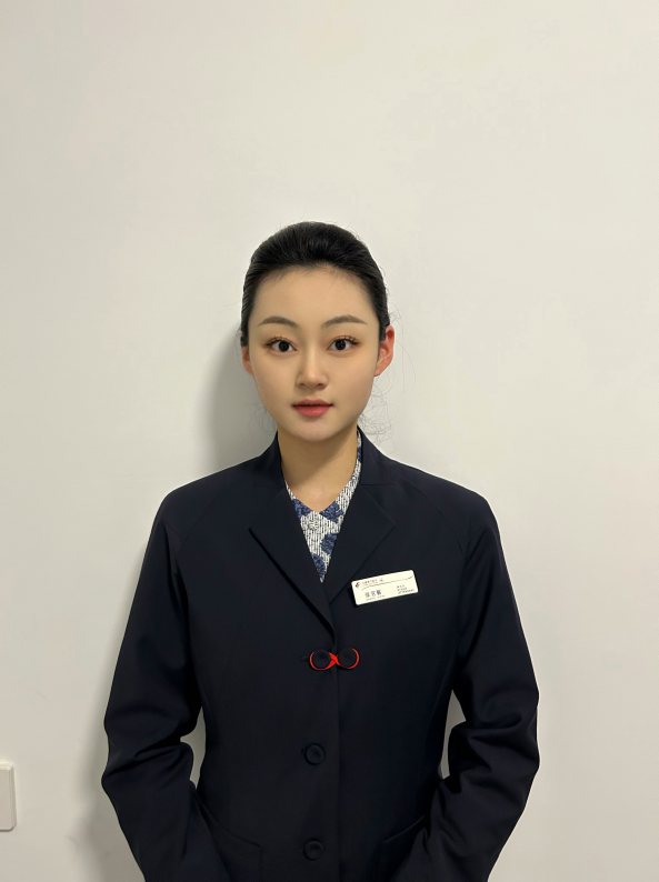 张艺馨 张艺馨